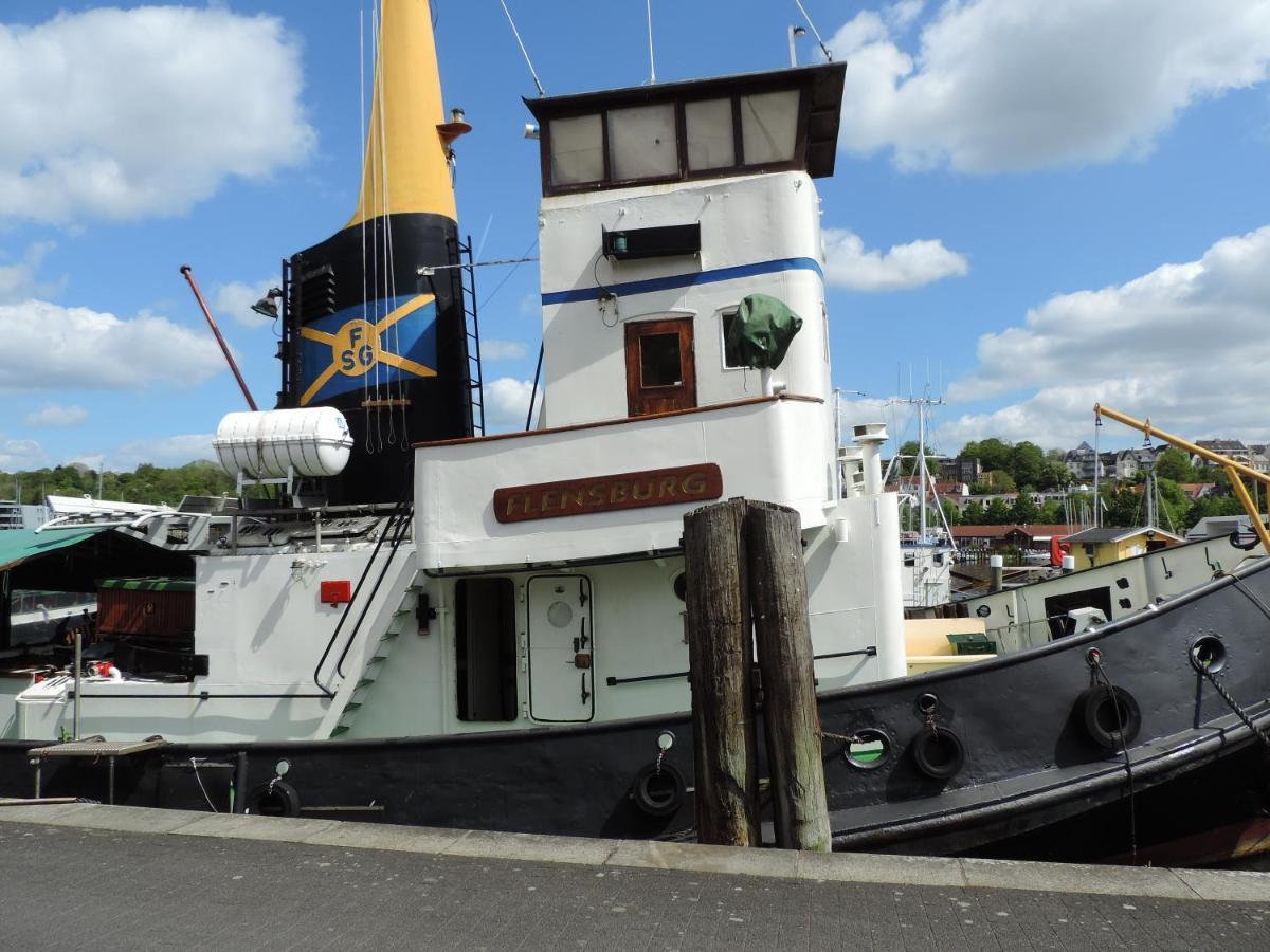 Kapitainskoje Direkt Am Hafen Flensburgs Apartamento Exterior foto