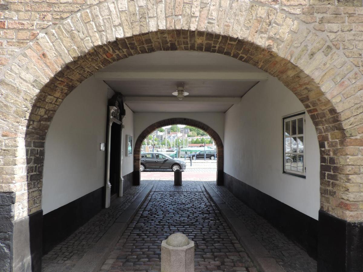 Kapitainskoje Direkt Am Hafen Flensburgs Apartamento Exterior foto