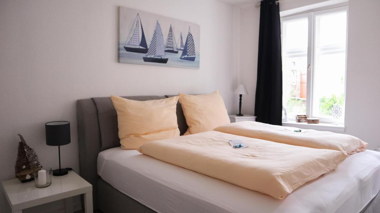 Kapitainskoje Direkt Am Hafen Flensburgs Apartamento Exterior foto